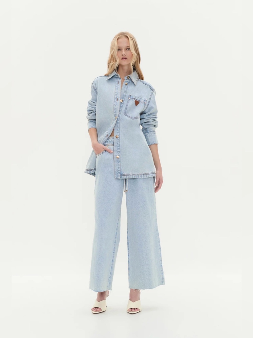 AJE STUDIO Wide Leg Flynn Raw Hem Crop Denim Jeans in Ocean Blue Size 4 NWT